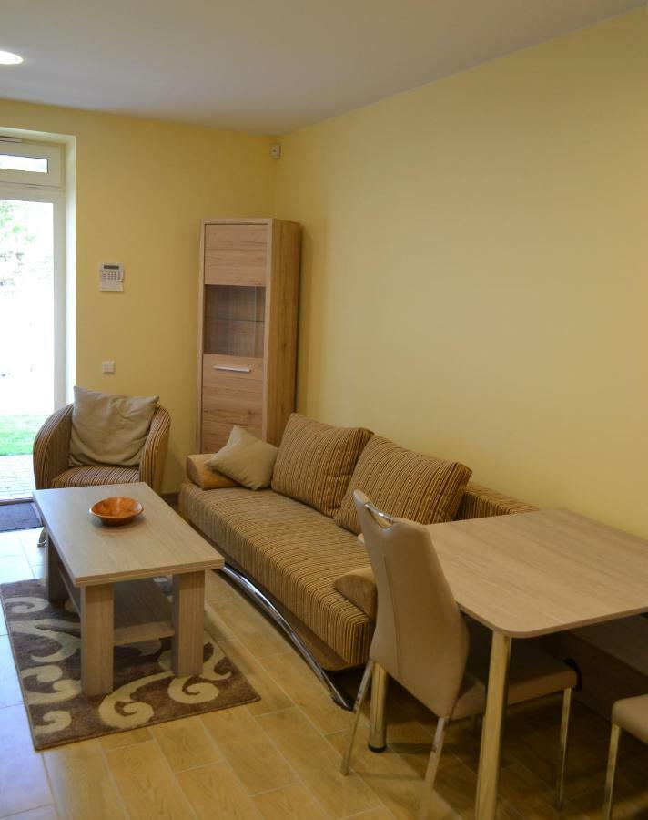 Karkle Seaside Apartments ภายนอก รูปภาพ